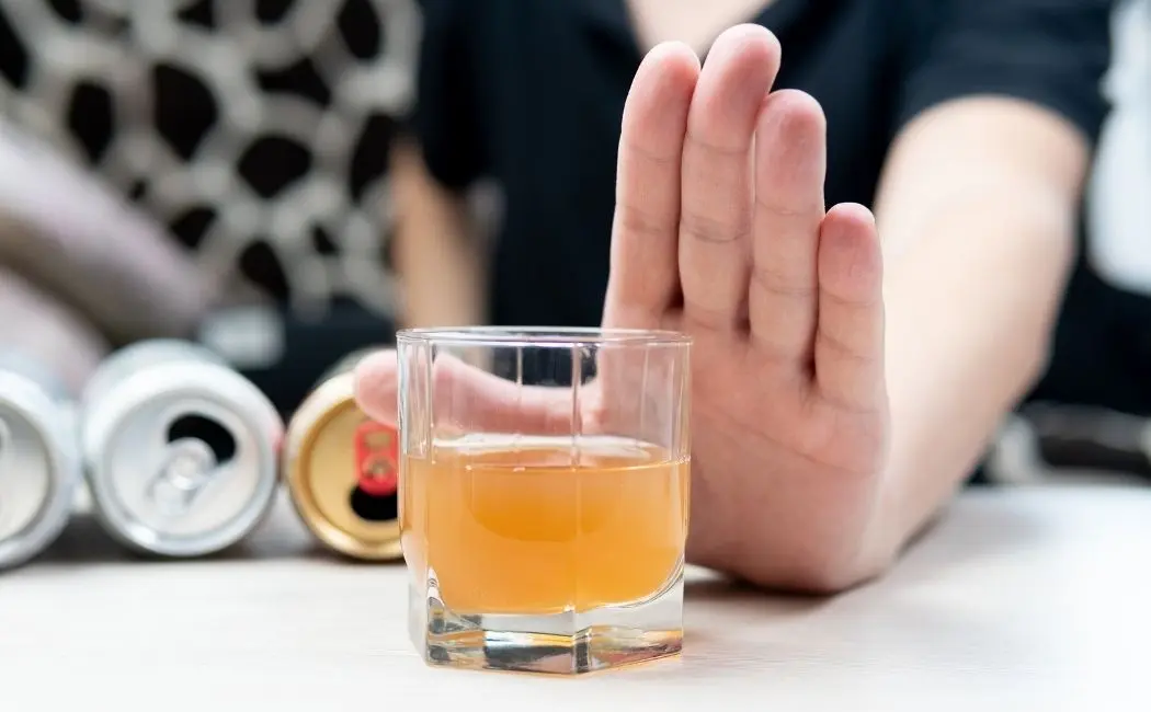 Jaka jest zależność między esperalem a alkoholem