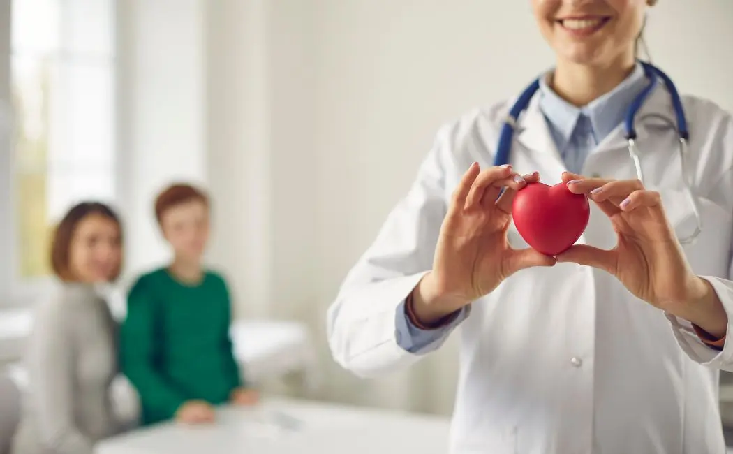 Jak monitorować zdrowie serca w warunkach domowych?