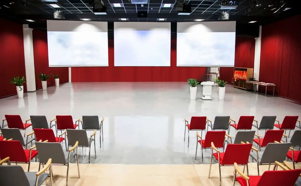 Sale konferencyjne Warszawa niezwykłe miejsce na niezwykłą konferencję