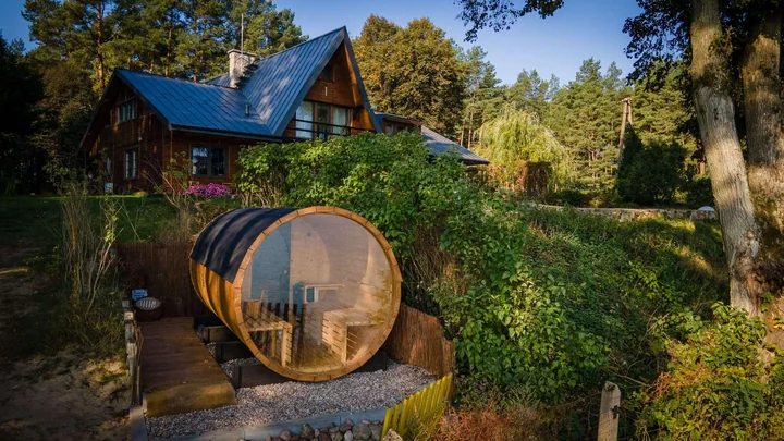 Lustro Wody. Miejsce, które stanowi świetną bazę do odkrywania Borów Tucholskich i Kociewia