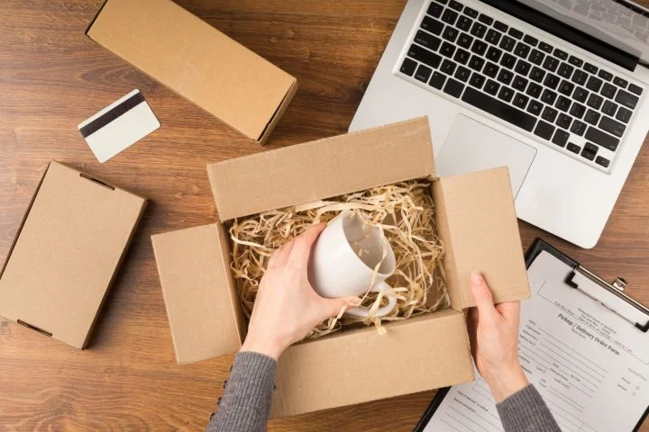 Czy opakowania w e-commerce mają znaczenie? Sprawdź, jak wybrać mądrze