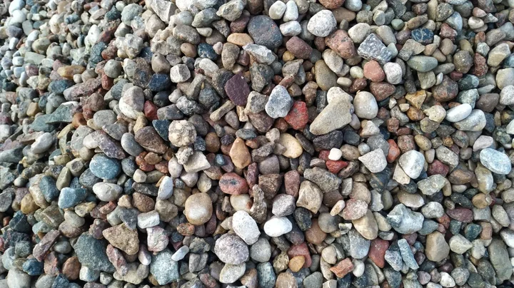 żwir różnych frakcji