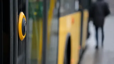 Powrót szkolnych rozkładów i zmiany tras. 821U wymaga przesiadki