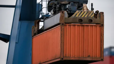 Baltic Hub ma już sześć suwnic kolejowych. Dwie są nowe