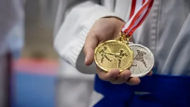 Dwa medale dla jednego klubu. Gdańscy karatecy zapisali się w historii
