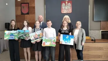 Dzieci narysowały przyszły Pruszcz - z aquaparkiem, pociągiem i zielenią