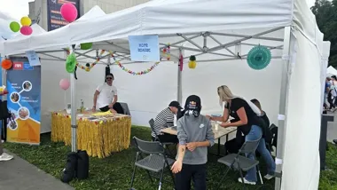 W Gdyni rodziny spotkały się z gdańskim MOPR podczas pikniku o różnorodności