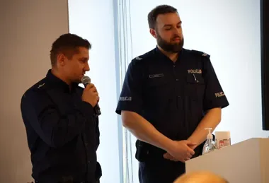 Radiowóz, pies służbowy i symulator dachowania w Gdańsku