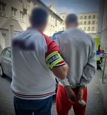 Zapach marihuany zdradził 31-latka - w mieszkaniu znaleziono tysiące porcji