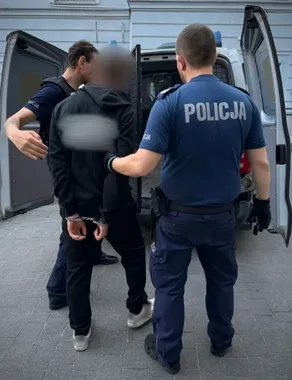 Słuchawki doprowadziły policję do trójki podejrzanych we Wrzeszczu