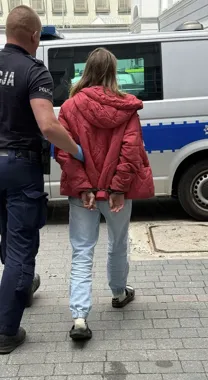 Wybiła szybę i zamieszkała w cudzym domu w Gdańsku