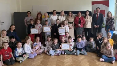 Dziecięcy teatr w Pruszczu Gdańskim zaskoczył sceną i odwagą