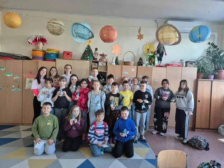 Uczennice LO nr 1 prowadzą warsztaty ScreenAway w pruszczańskich szkołach