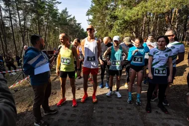 Tłumy na starcie #RUNGDN – Wyspa Sobieszewska przywitała biegaczy pogodą i emocjami