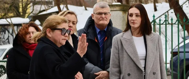 Sprawdzają możliwość modułów izolacyjnych dla chorób wysoko zakaźnych – wizyta Głównego Inspektora